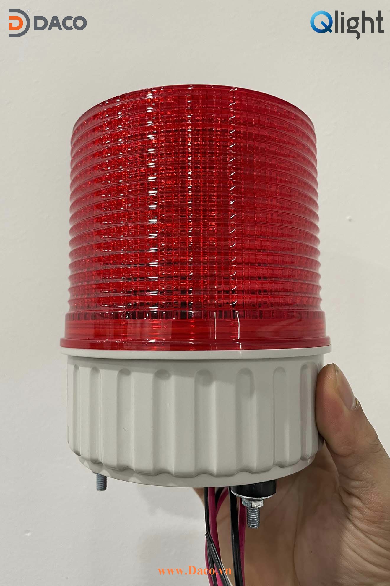 S100L Hình ảnh thực tế Đèn báo hiệu nhấp nháy Bóng LED Qlight Hàn Quốc